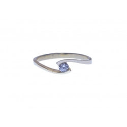 Ring aus Gelbgold mit Zirkonia