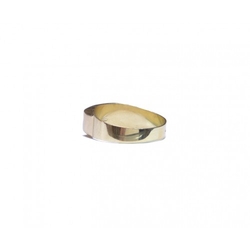 Ring aus Gelbgold mit Zirkonia