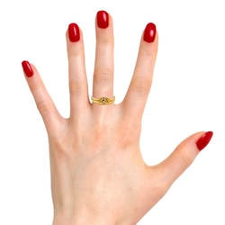 Ring aus Gelbgold mit Zirkonia - kopie - kopie - kopie - kopie - kopie - kopie - kopie - kopie