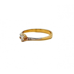 Ring aus Gelbgold mit Zirkonia - kopie - kopie - kopie - kopie - kopie - kopie - kopie - kopie