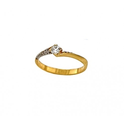 Ring aus Gelbgold mit Zirkonia - kopie - kopie - kopie - kopie - kopie - kopie - kopie - kopie